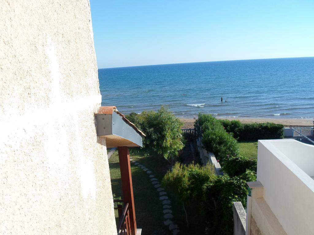 Villa Eva Sul Mare Area "A" Pozzallo Ruang foto